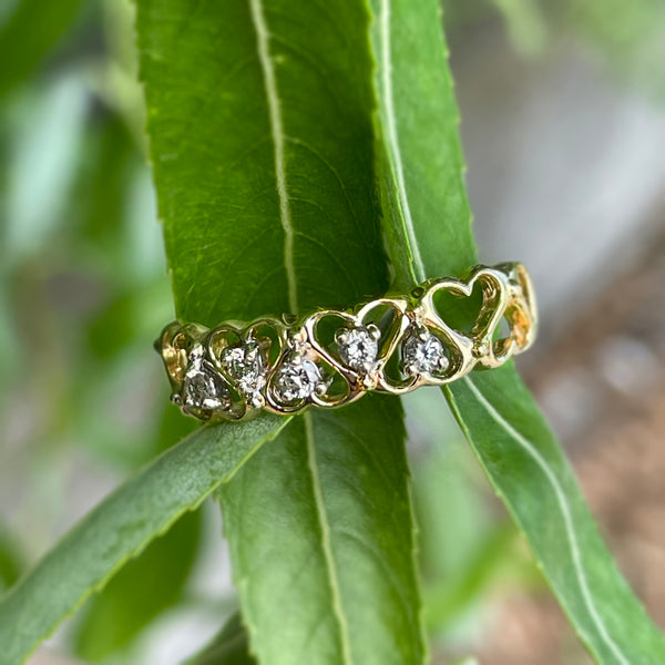 ESTATE 14K YELLOW GOLD HEART RING WITH 5 DIAMONDS