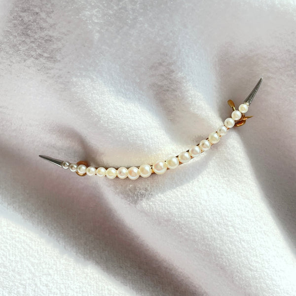 Estate 14K Yellow Gold Seed Pearl Crescent Moon Pin