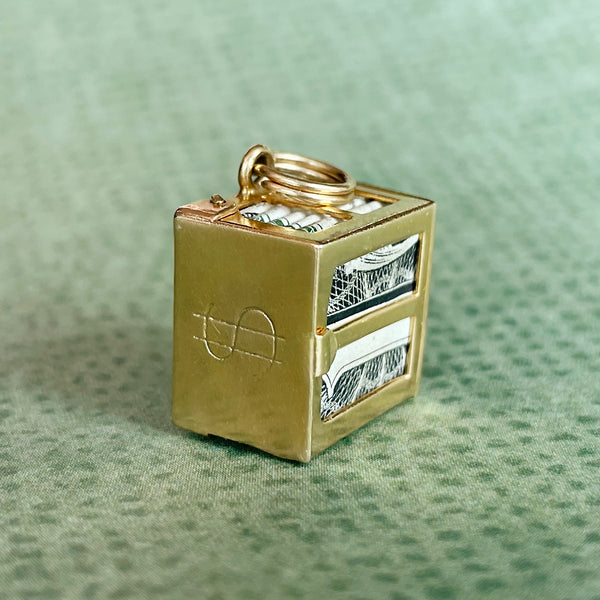 Estate 14K Yellow Gold “Mad Money” Mechanical Charm/Pendant – c.1940s/1950s