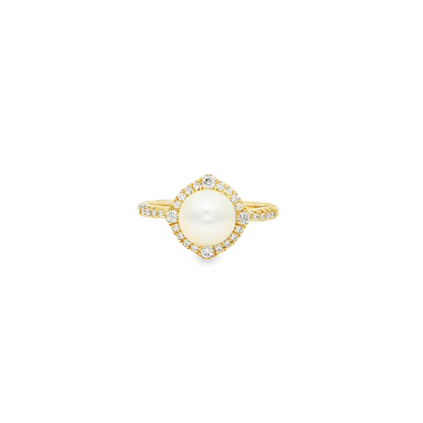 14k Yellow Gold Pearl Halo Ring