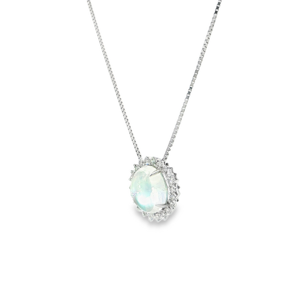 14k White Gold Oval Moonstone Pendant Necklace