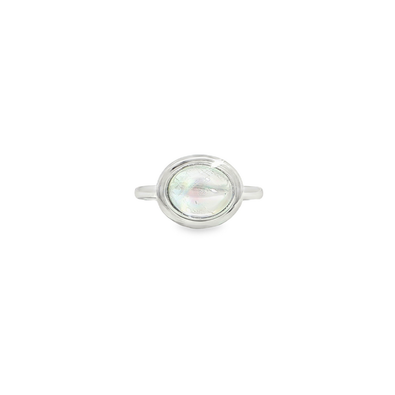 14k White Gold Oval Bezel Set Moonstone Ring