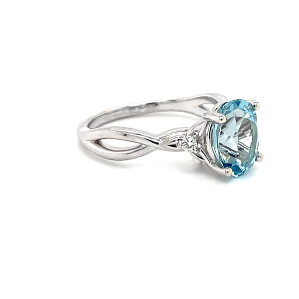 14kw Oval Aquamarine Celtic-Insipred Diamond Accented Ring
