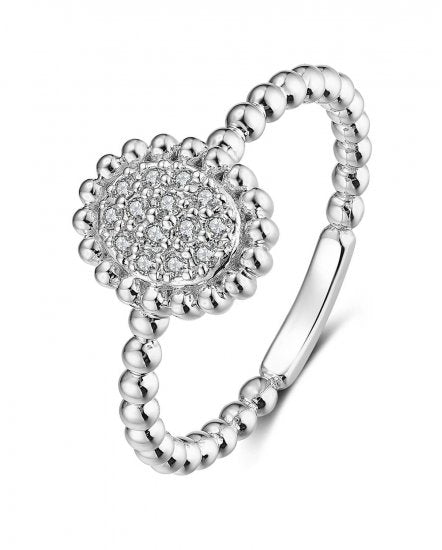 14kw Oval Cluster Diamond Beaded Design Ring